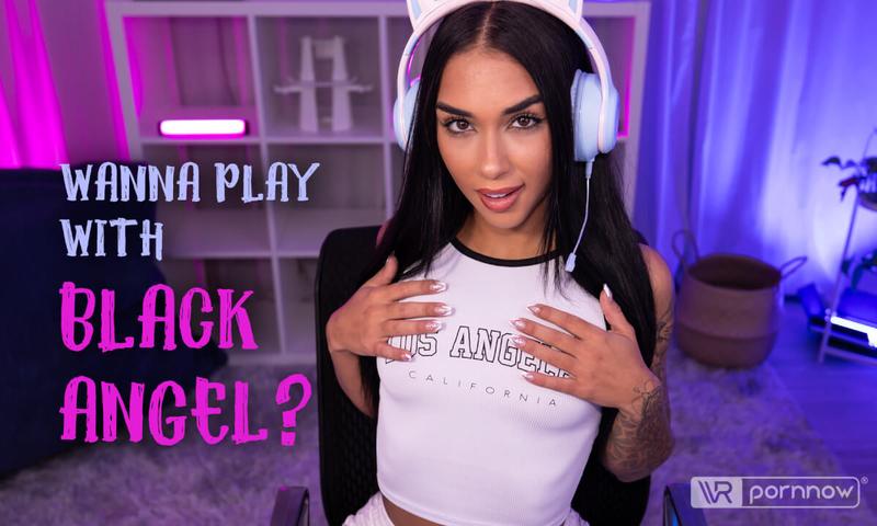 Erotic Gaming Session starring Black Angel